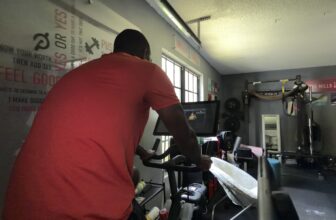 PELOTON BIKE FULL LENGTH REVIEW & HIDDEN USABILITY ADVANTAGES